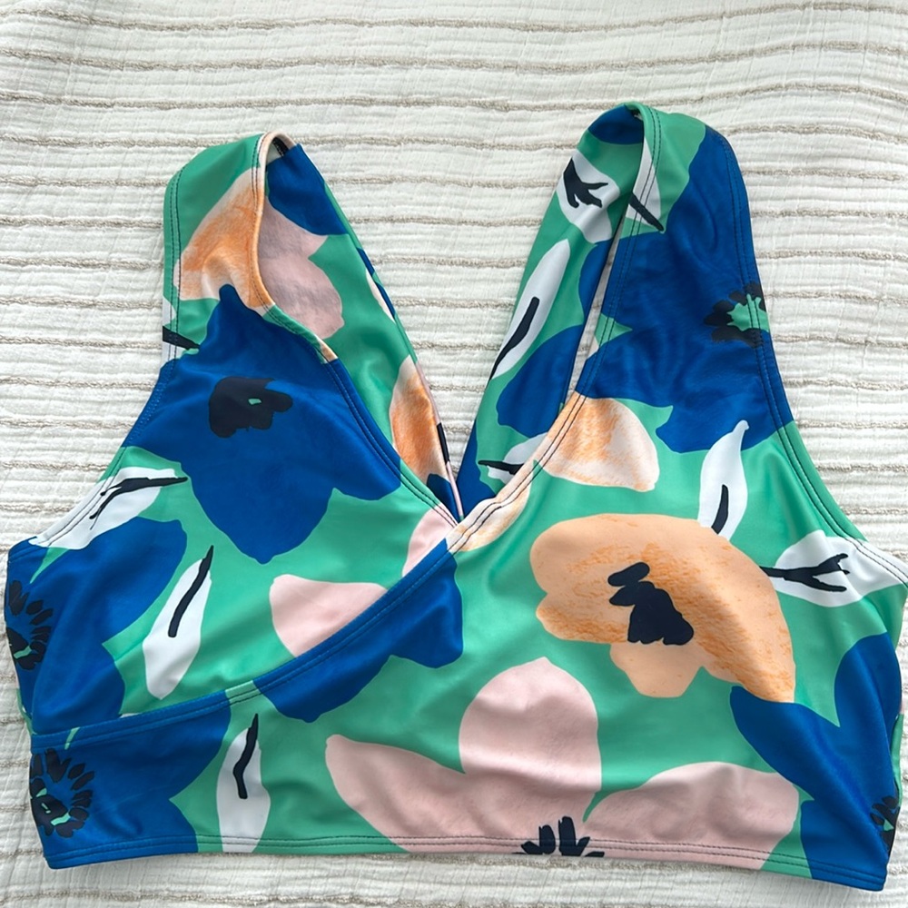 Nani Swimwear Sea Floral Switch V Crop Bikini Top - Size XL